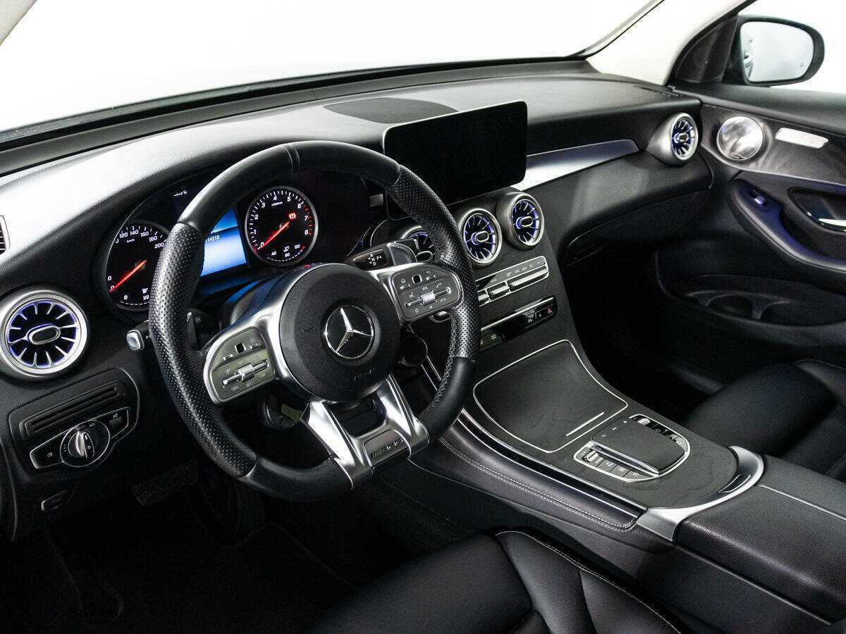 Mercedes-Benz GLC с пробегом — 2019 год. Фото: #10