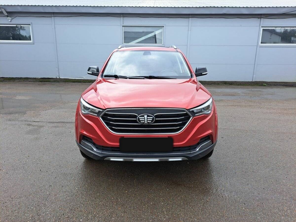FAW Besturn X40 с пробегом — 2021 год. Фото: #1