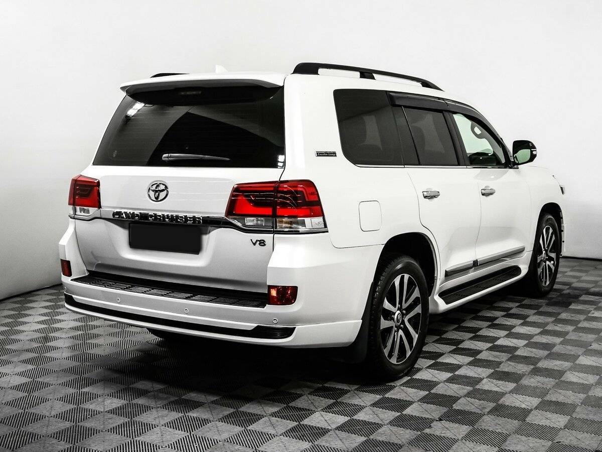 Toyota Land Cruiser с пробегом — 2019 год. Фото: #4