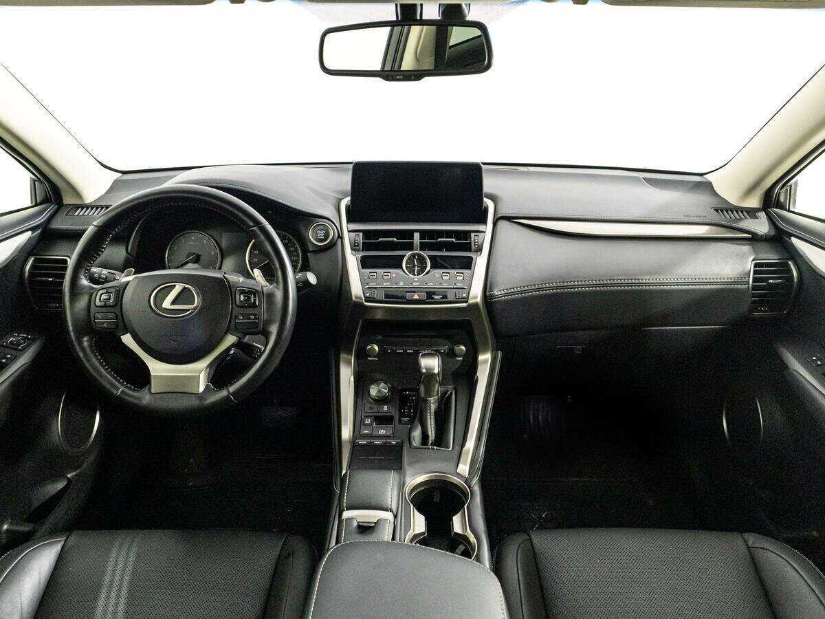 Lexus NX с пробегом — 2018 год. Фото: #12
