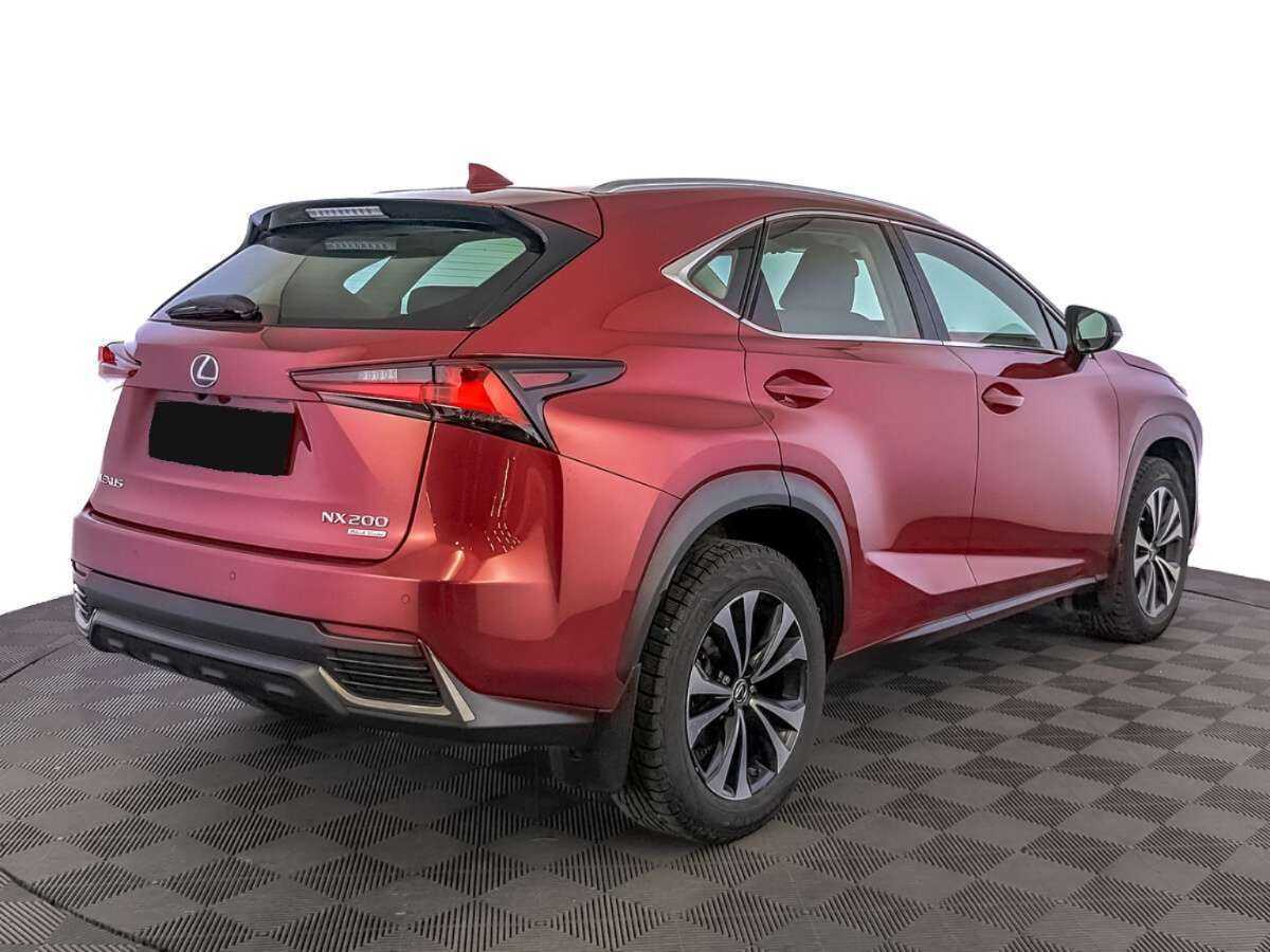 Lexus NX с пробегом — 2019 год. Фото: #4