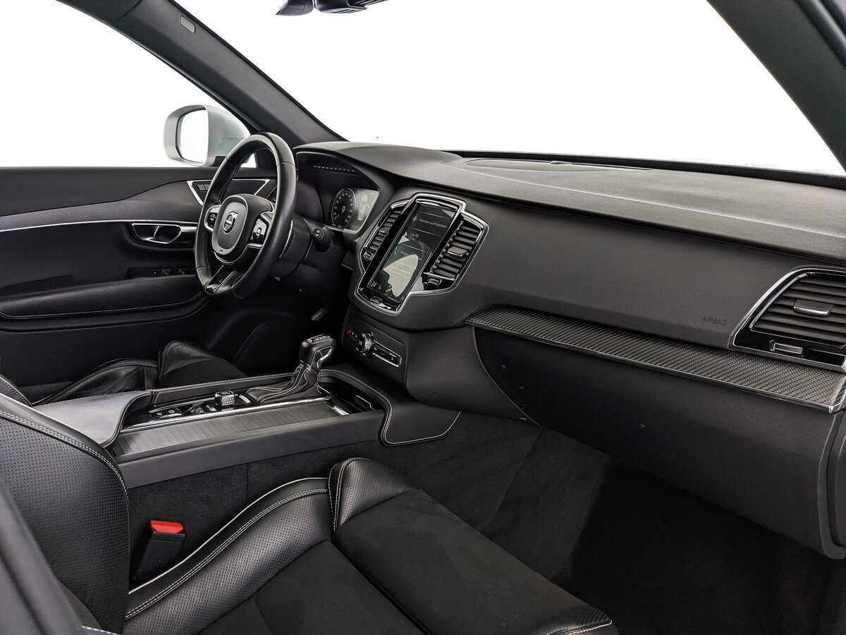 Volvo XC90 с пробегом — 2017 год. Фото: #12
