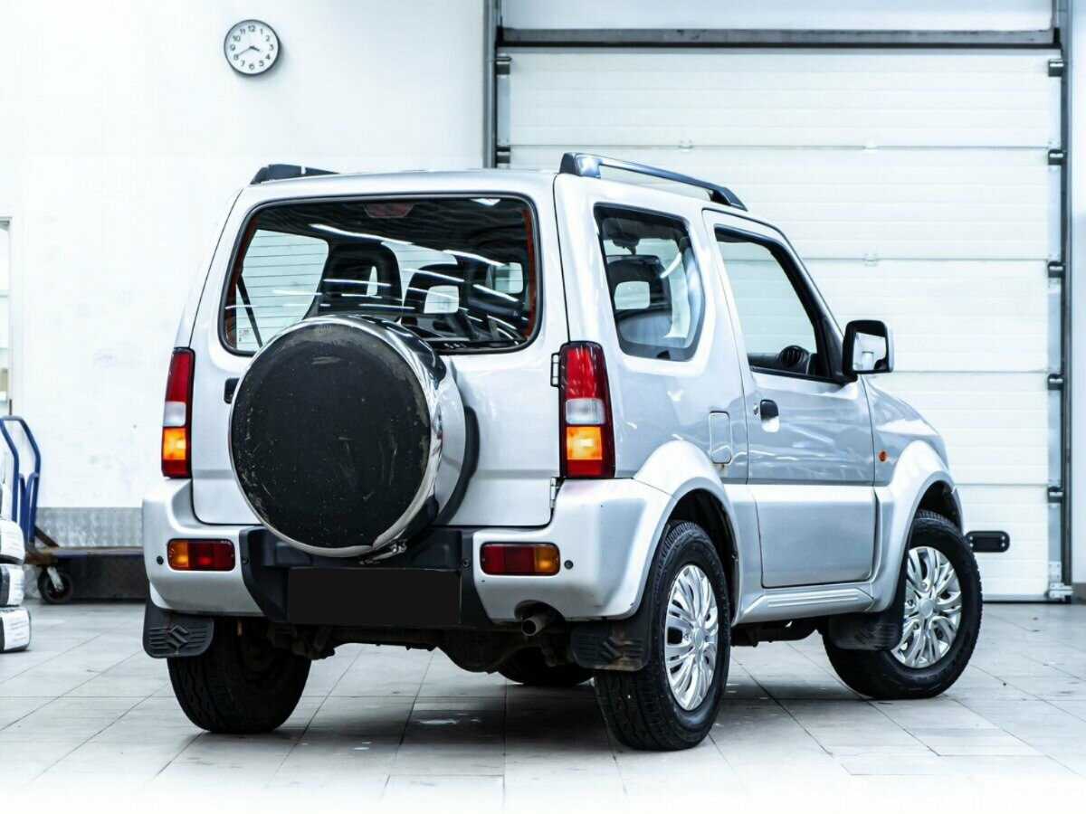 Suzuki Jimny с пробегом — 2007 год. Фото: #2