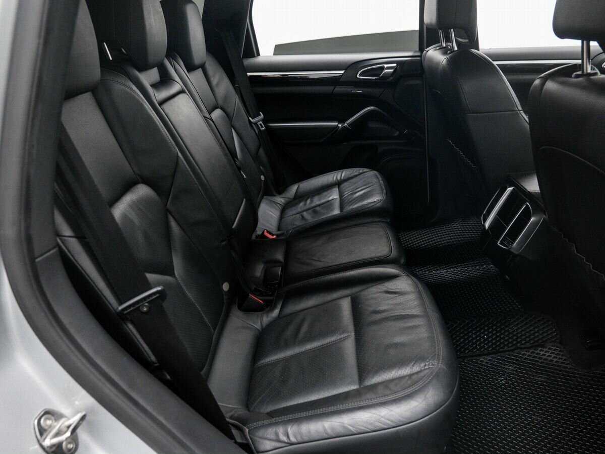 Porsche Cayenne с пробегом — 2013 год. Фото: #8
