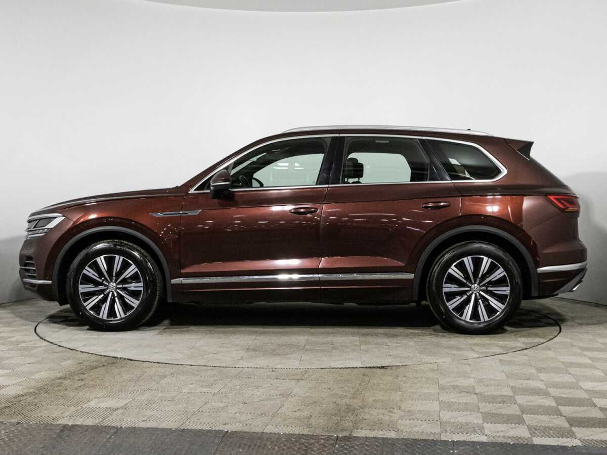 Volkswagen Touareg с пробегом — 2019 год. Фото: #7
