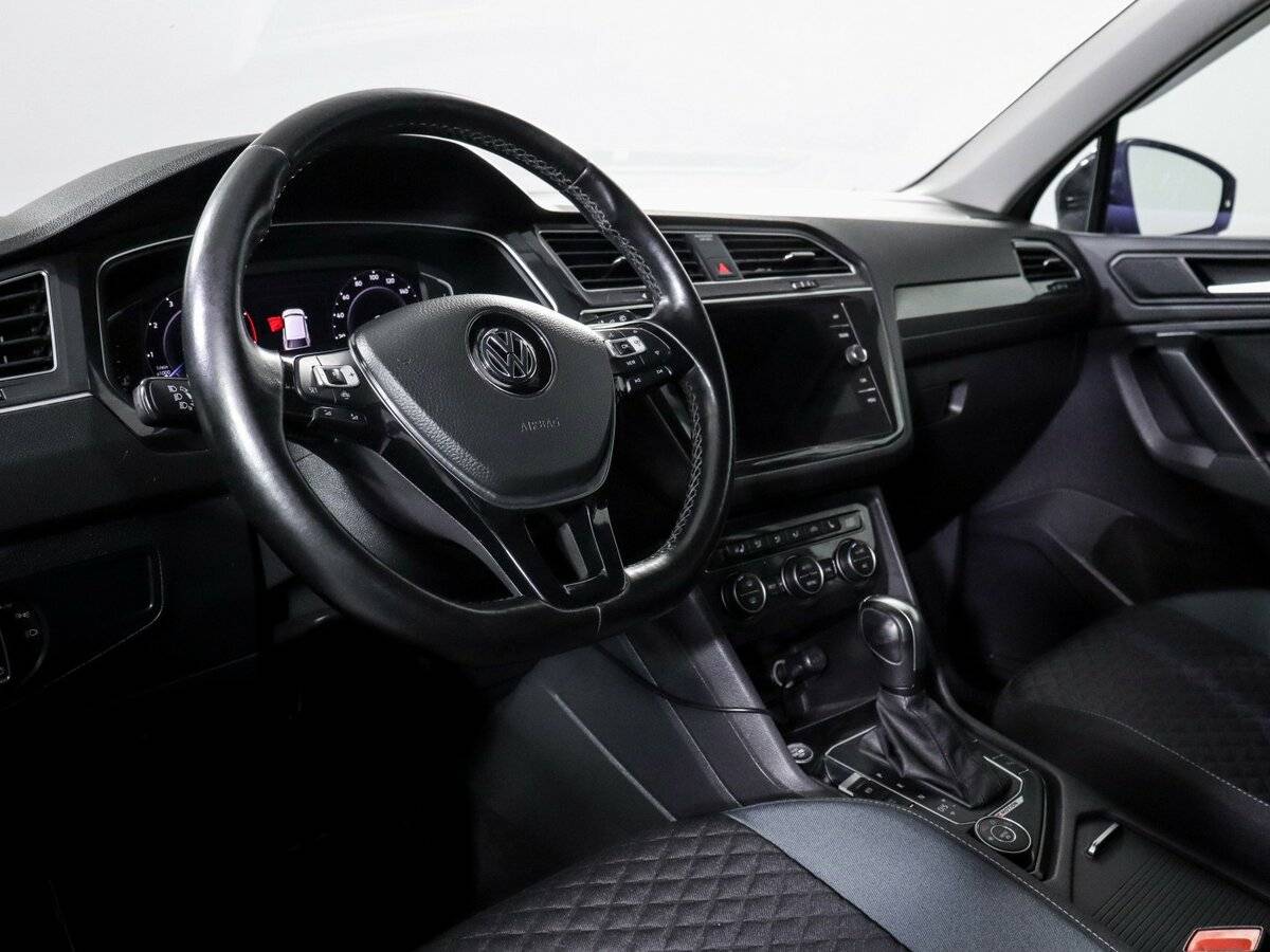 Volkswagen Tiguan с пробегом — 2020 год. Фото: #10