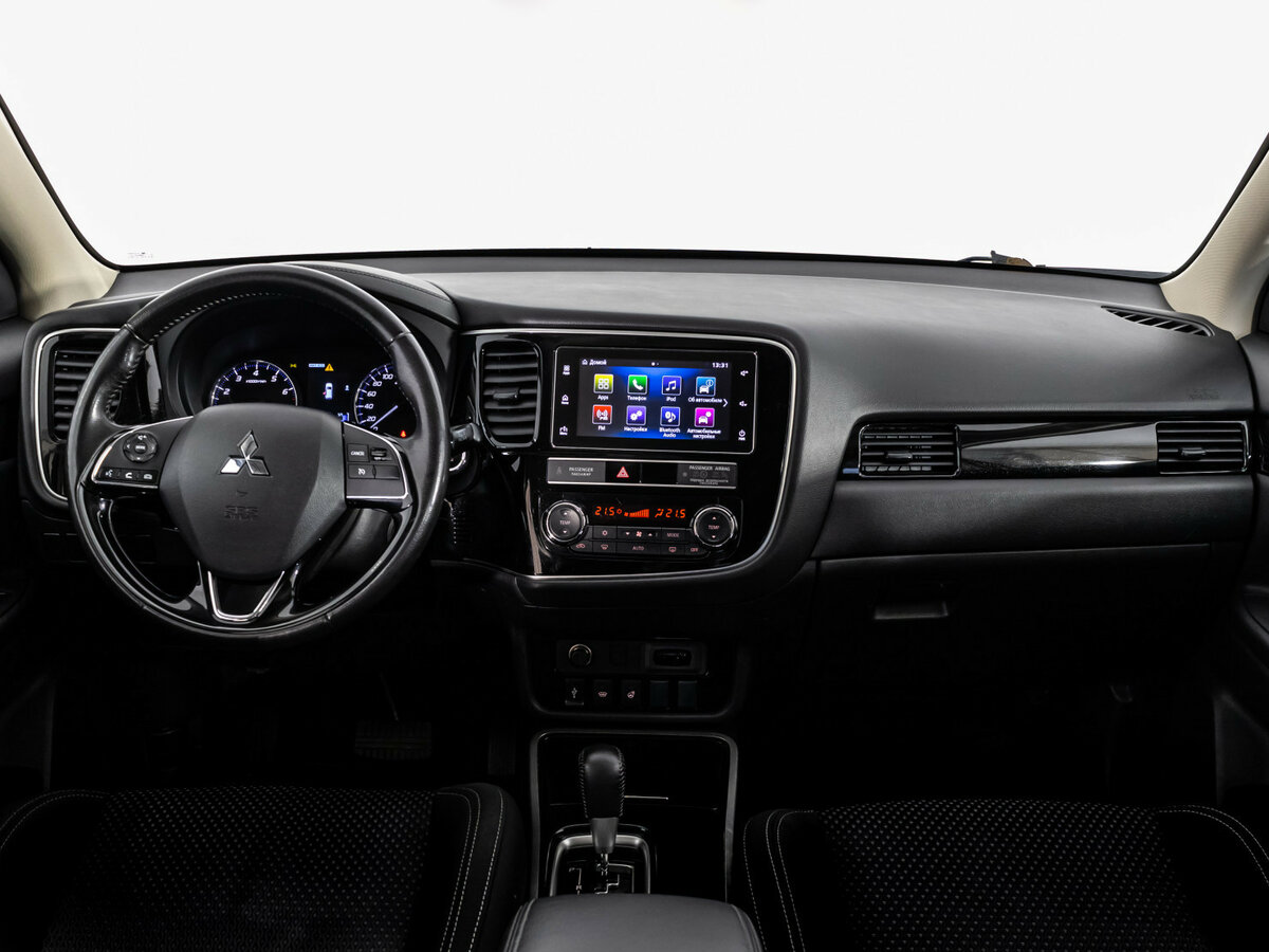 Mitsubishi Outlander с пробегом — 2019 год. Фото: #7