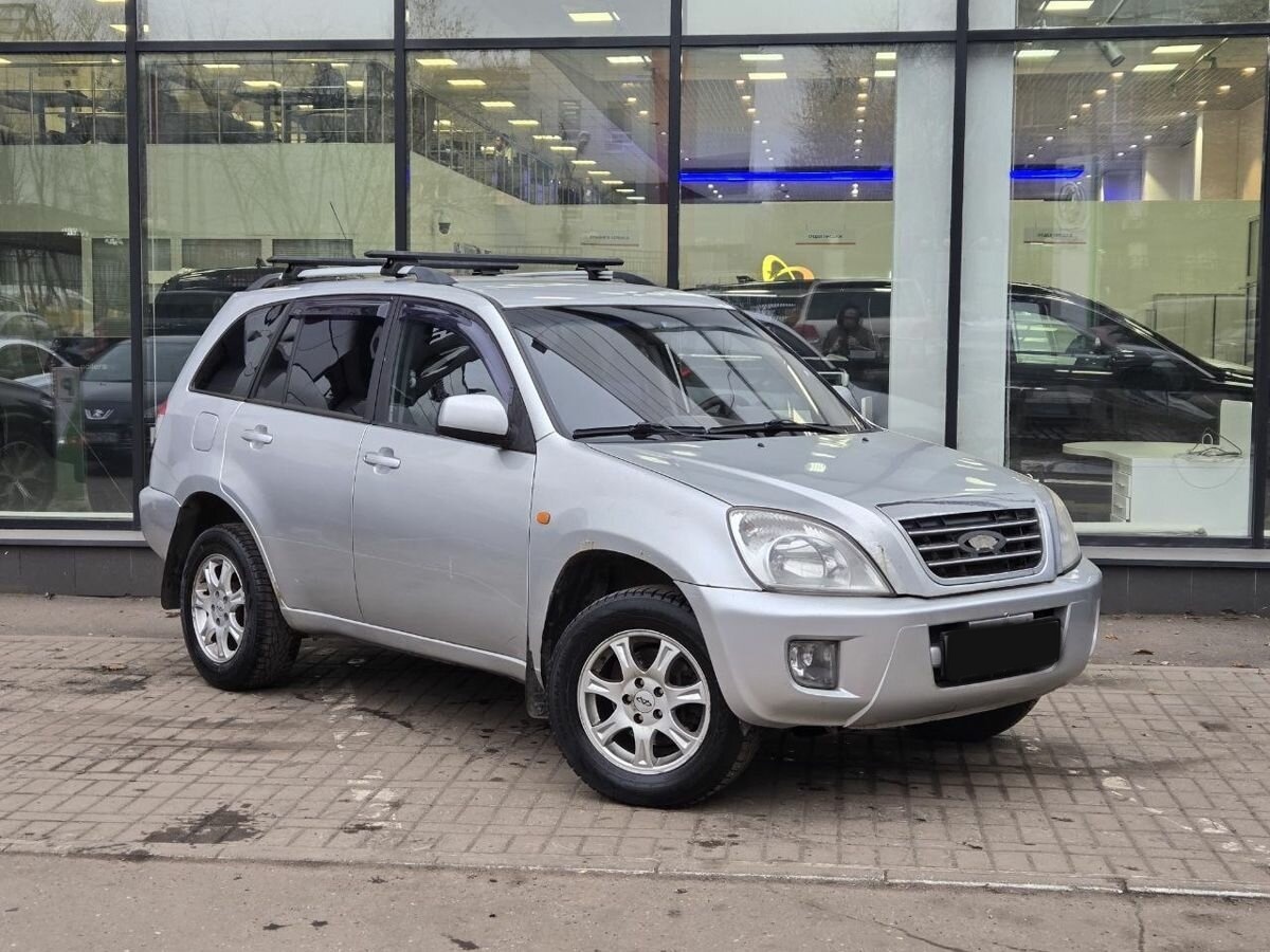 Chery Tiggo (T11) с пробегом — 2013 год. Фото: #2
