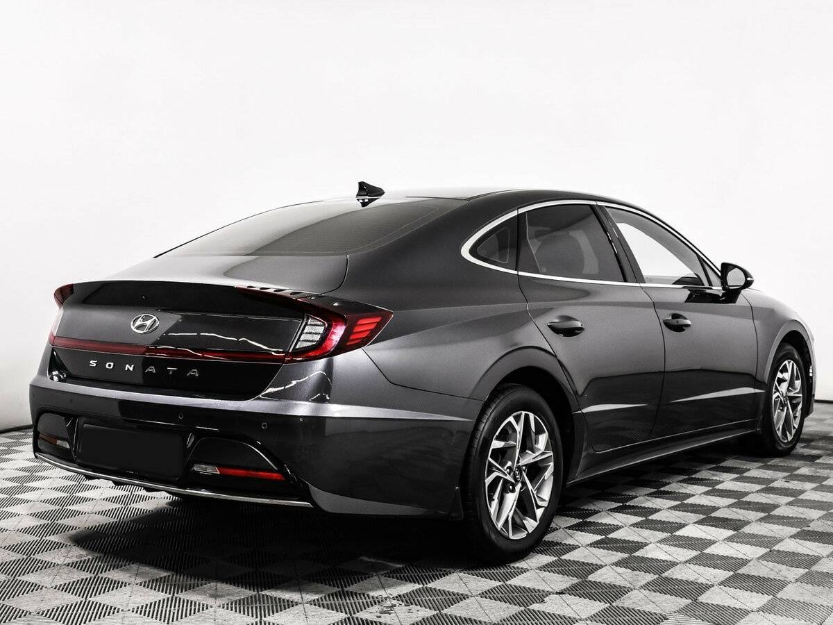 Hyundai Sonata с пробегом — 2020 год. Фото: #4