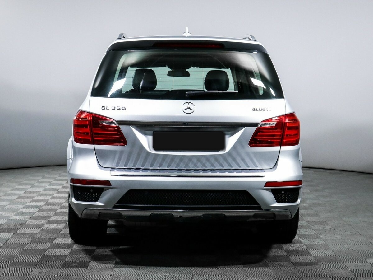 Mercedes-Benz GL-Класс с пробегом — 2013 год. Фото: #3