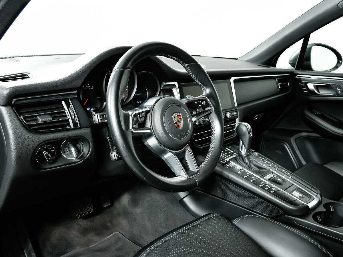 Porsche Macan с пробегом — 2019 год. Фото: #12