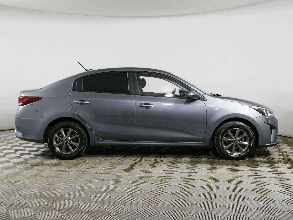 Kia Rio с пробегом — 2020 год. Фото: #3