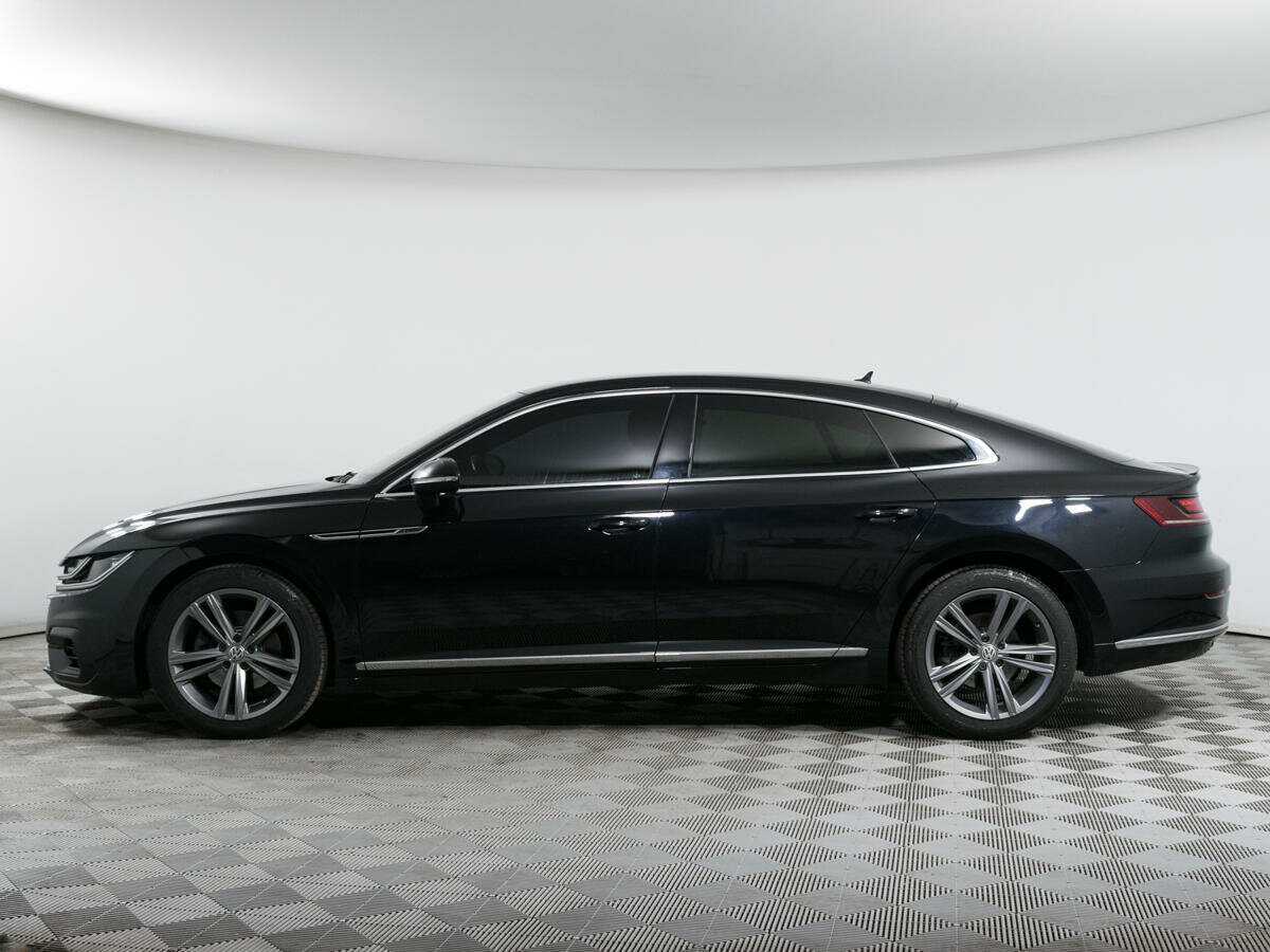 Volkswagen Arteon с пробегом — 2018 год. Фото: #7