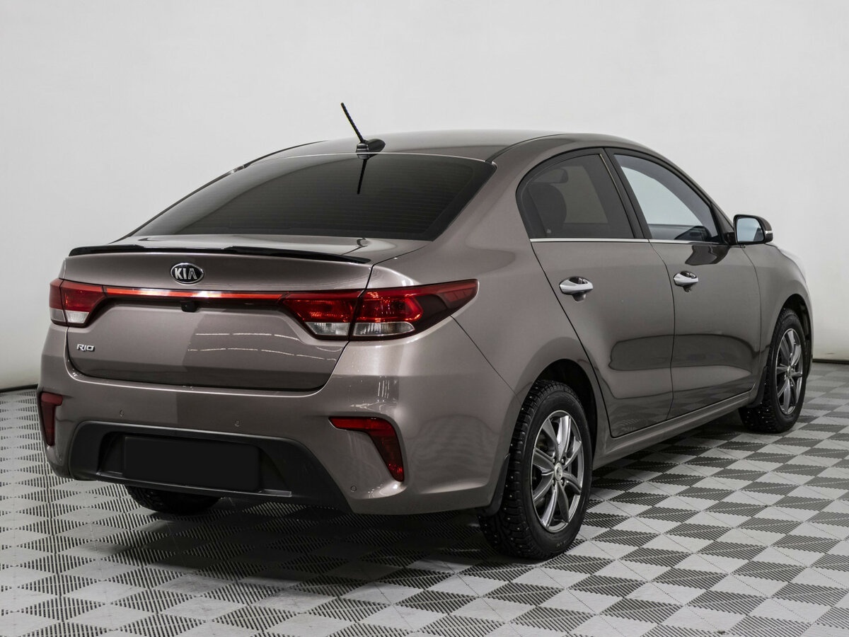 Kia Rio с пробегом — 2019 год. Фото: #3