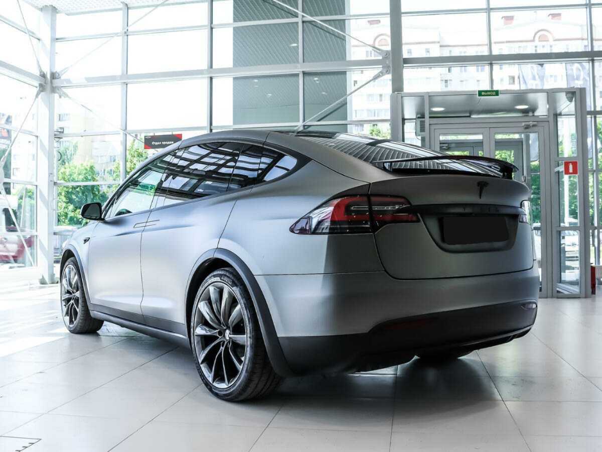 Tesla Model X с пробегом — 2020 год. Фото: #6