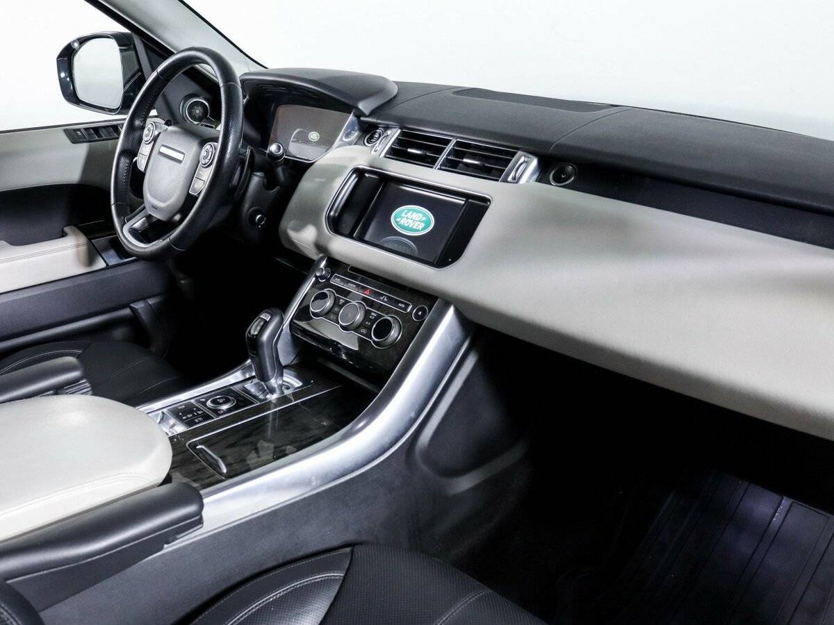 Land Rover Range Rover Sport с пробегом — 2014 год. Фото: #12
