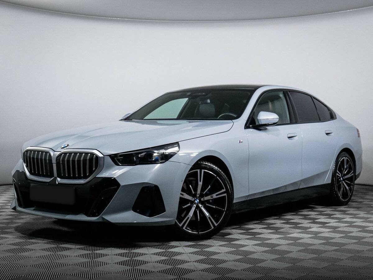 BMW 5 серии с пробегом — 2023 год. Посмотреть фото