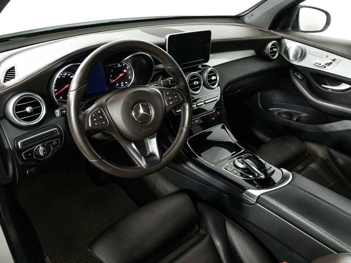 Mercedes-Benz GLC Coupe с пробегом — 2018 год. Фото: #10