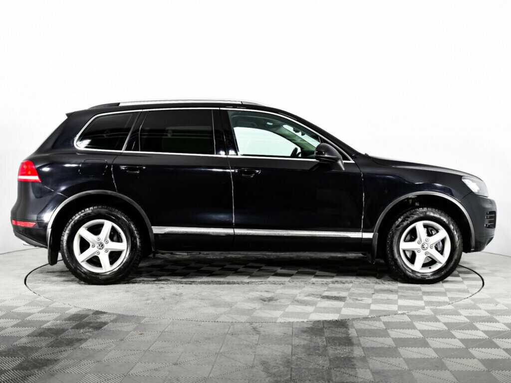 Volkswagen Touareg с пробегом — 2011 год. Фото: #3