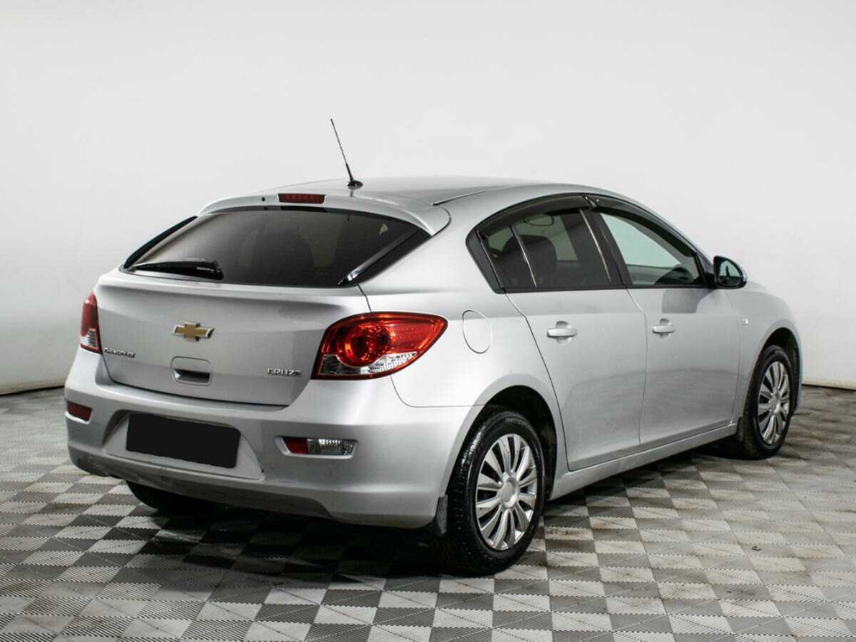 Chevrolet Cruze с пробегом — 2013 год. Фото: #3