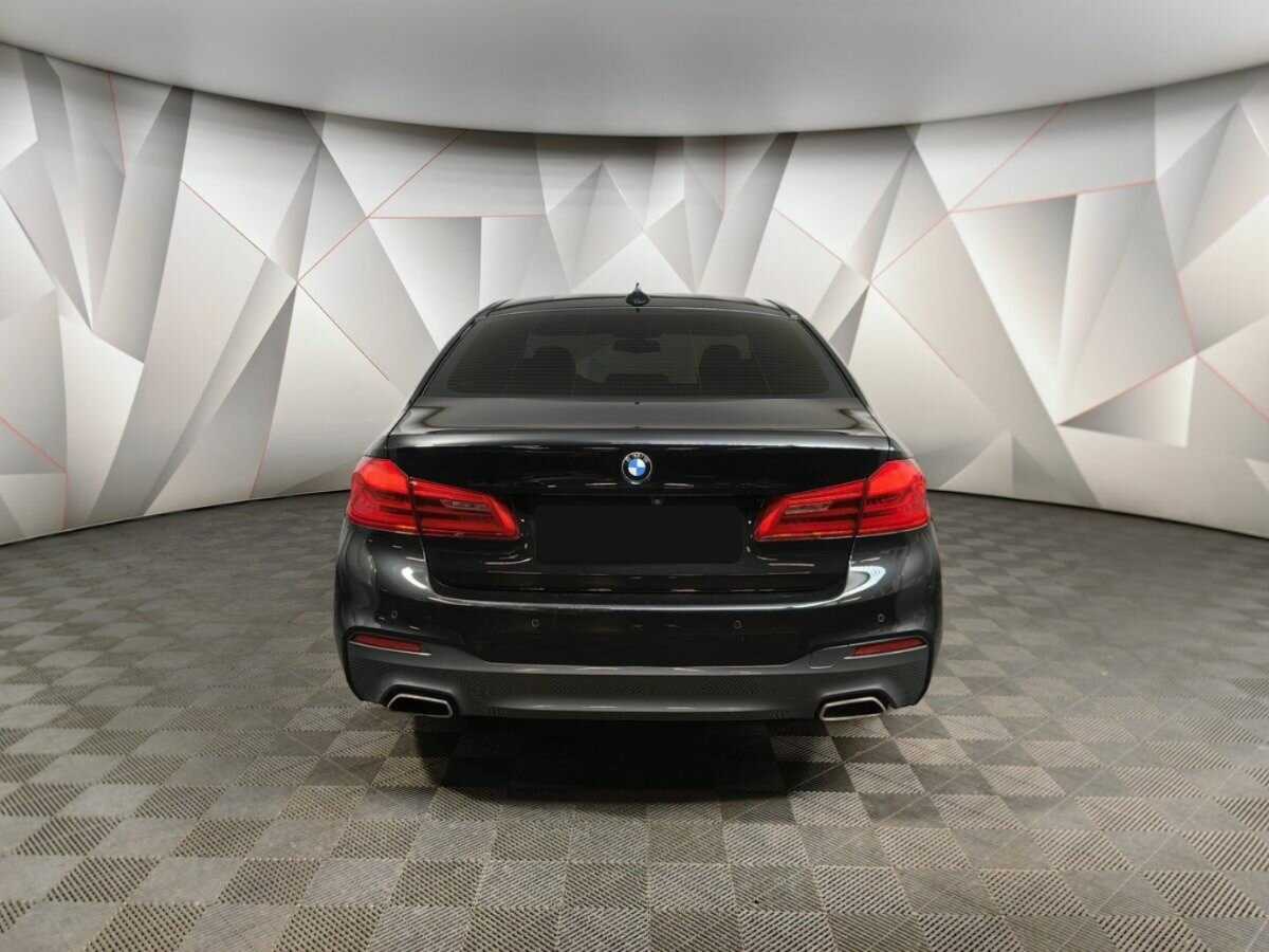 BMW 5 серии с пробегом — 2018 год. Фото: #7