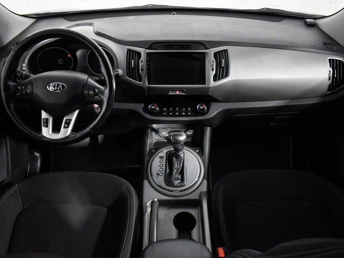 Kia Sportage с пробегом — 2014 год. Фото: #13