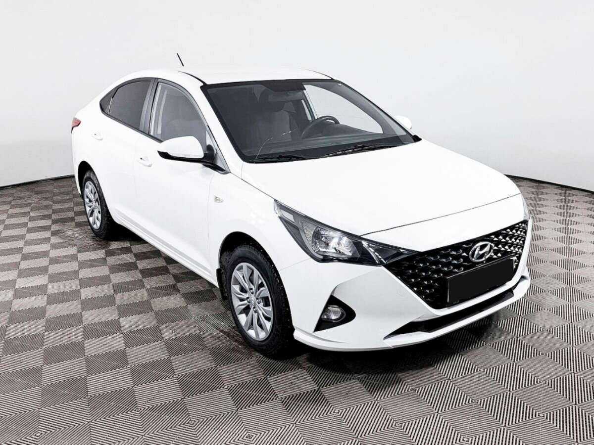 Hyundai Solaris с пробегом — 2021 год. Фото: #2