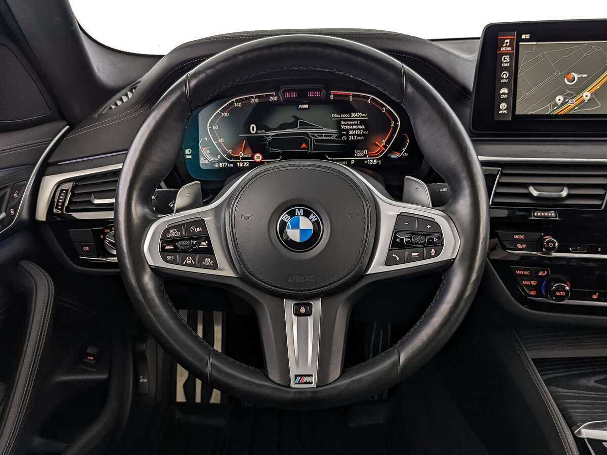 BMW 5 серии с пробегом — 2021 год. Фото: #16