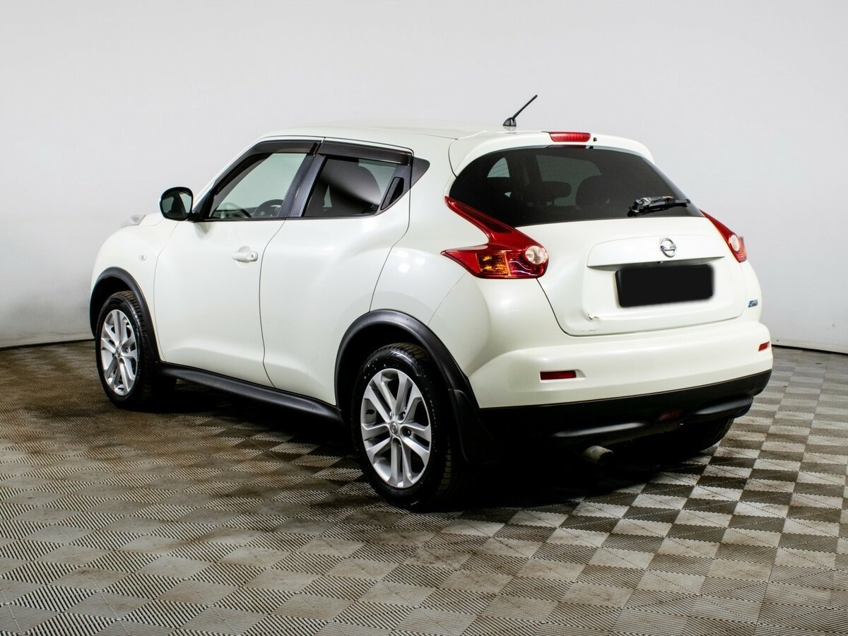 Nissan Juke с пробегом — 2011 год. Фото: #5