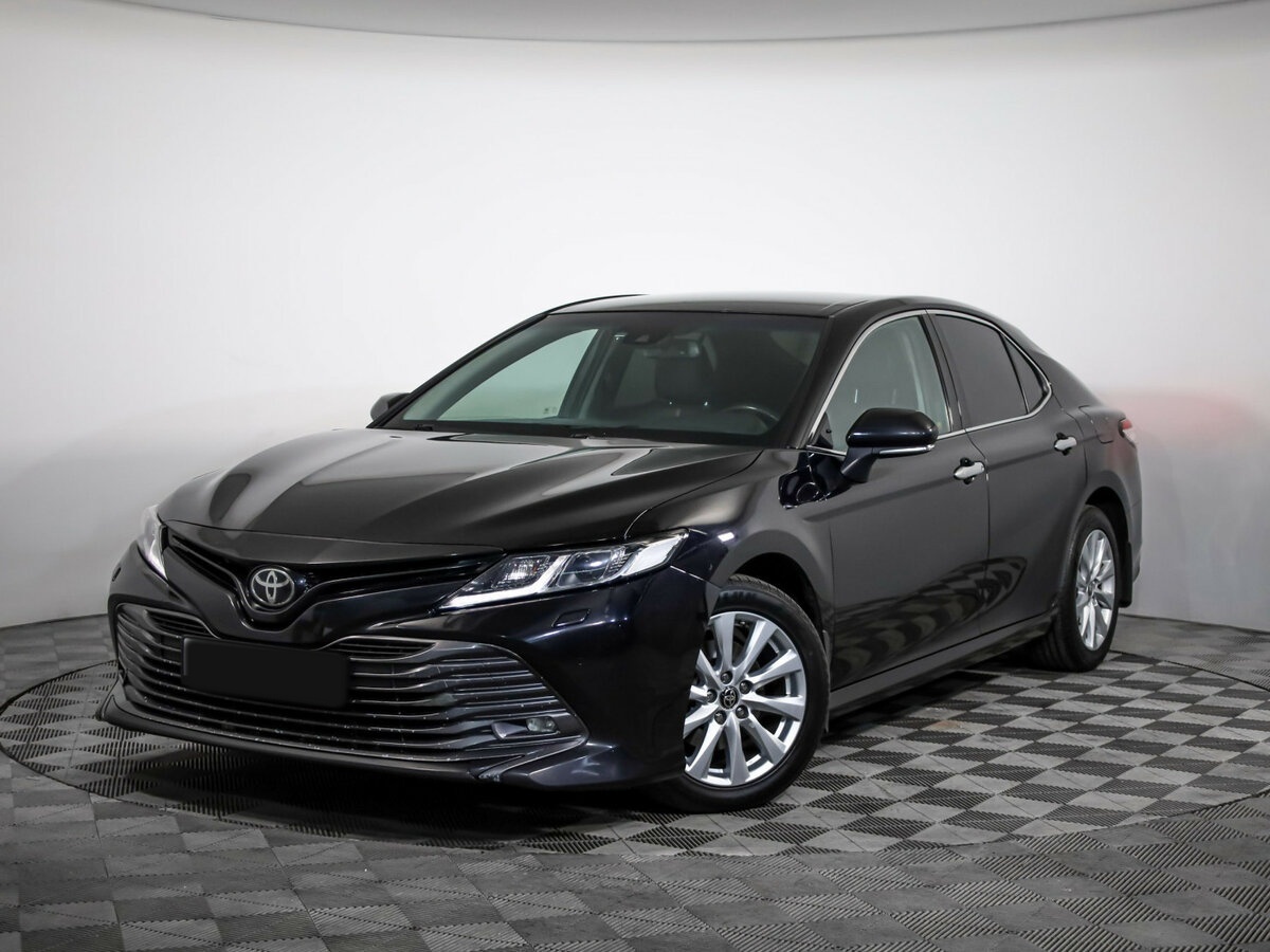 Toyota Camry с пробегом — 2021 год. Фото: #0