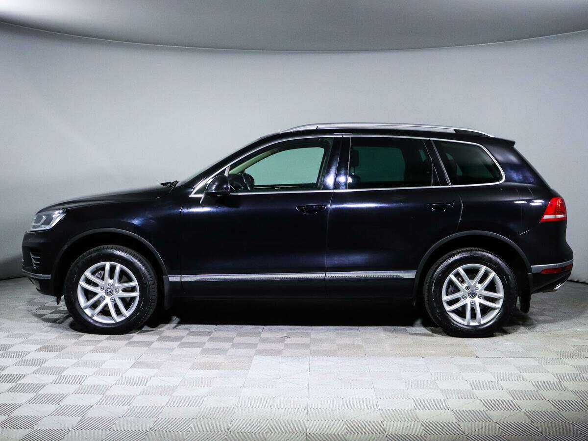 Volkswagen Touareg с пробегом — 2016 год. Фото: #7
