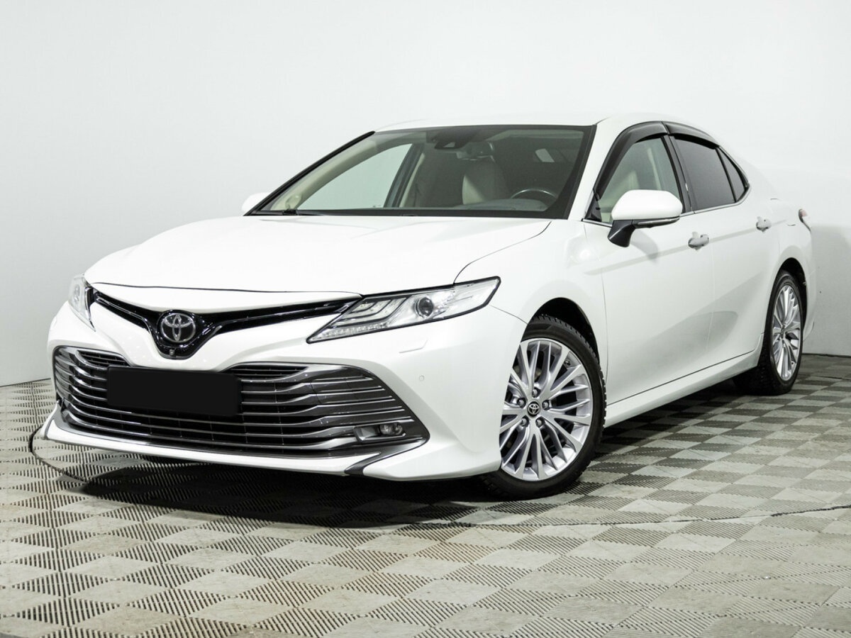 Toyota Camry с пробегом — 2020 год. Фото: #0