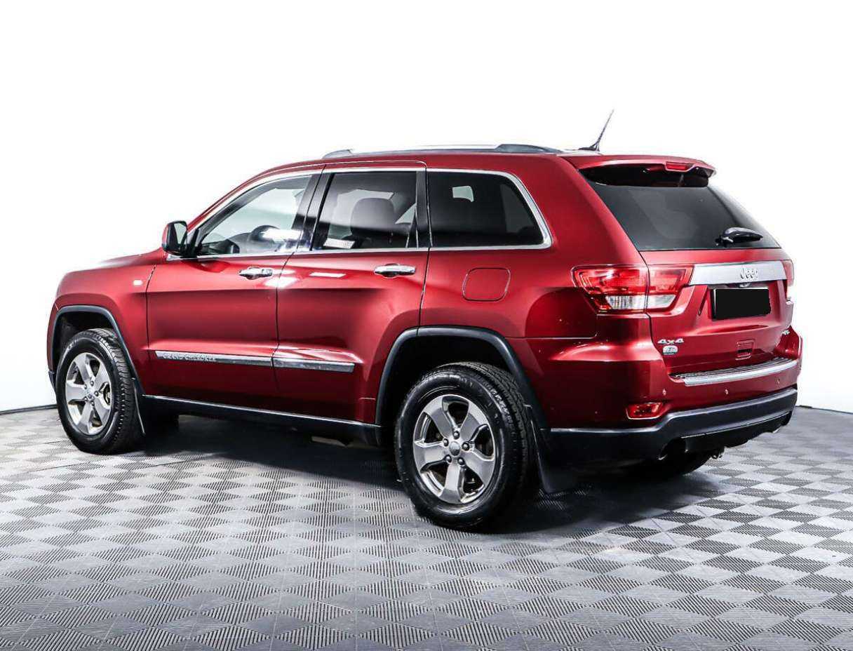 Jeep Grand Cherokee с пробегом — 2012 год. Фото: #6