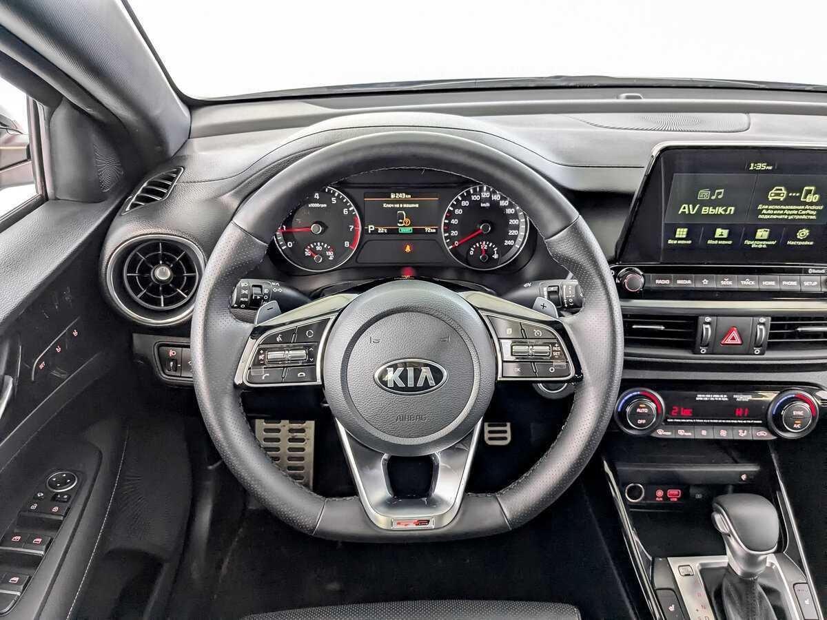 Kia Cerato с пробегом — 2022 год. Фото: #21