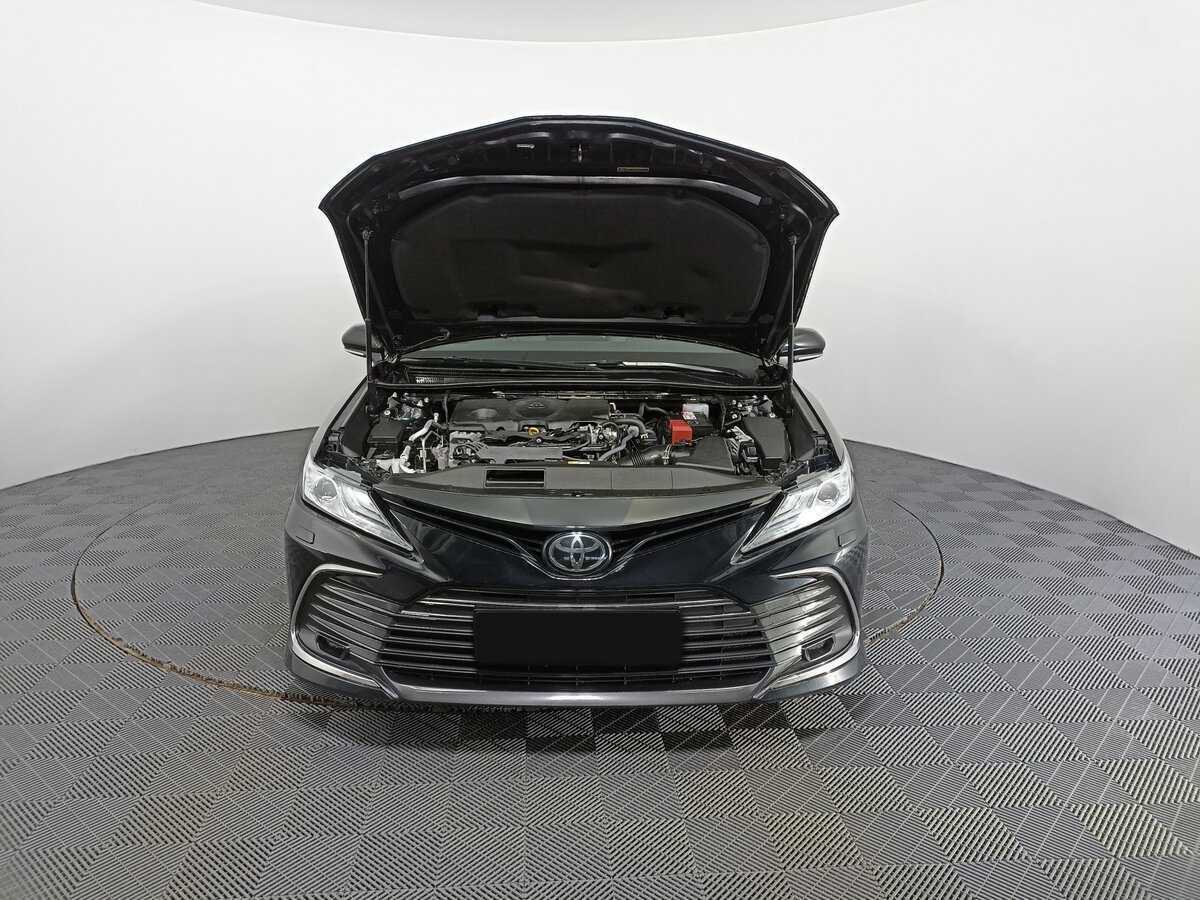 Toyota Camry с пробегом — 2021 год. Фото: #8