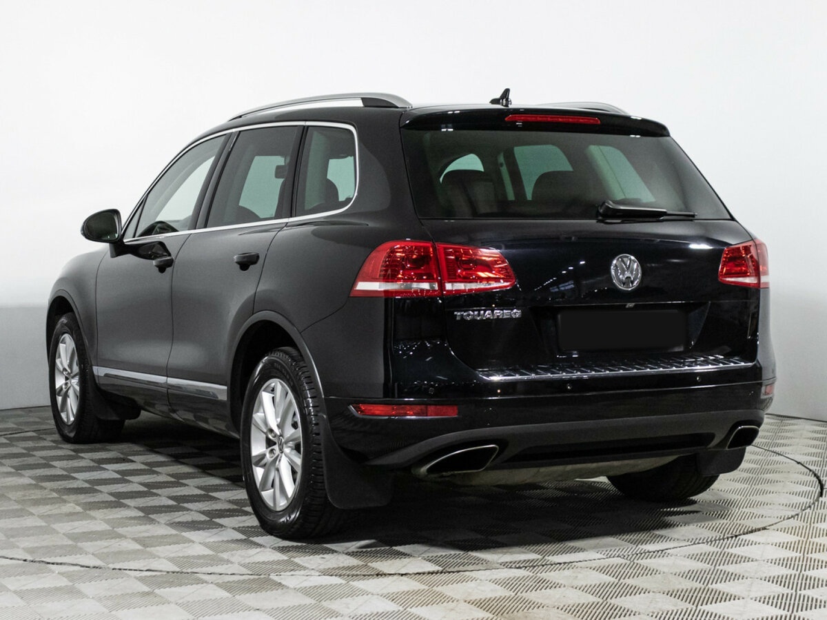 Volkswagen Touareg с пробегом — 2014 год. Фото: #5
