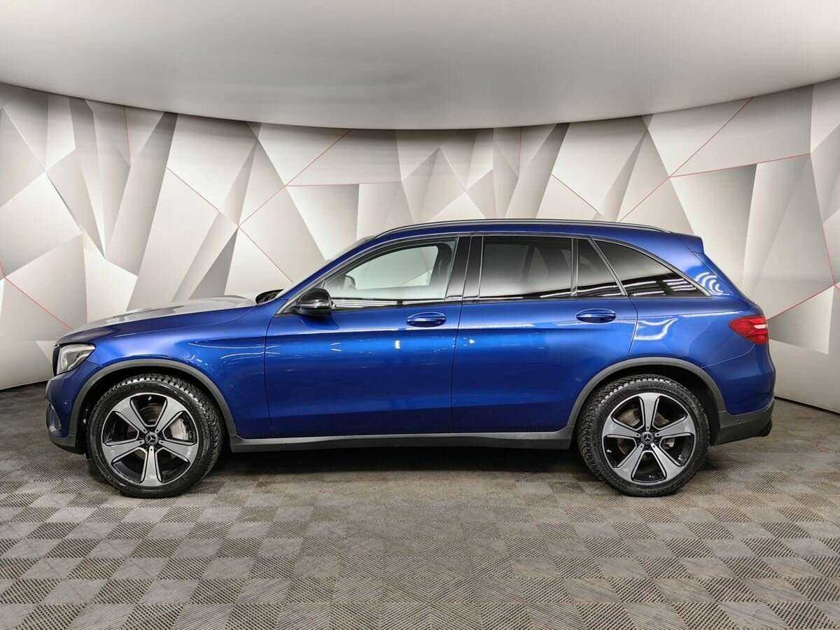 Mercedes-Benz GLC с пробегом — 2017 год. Фото: #4