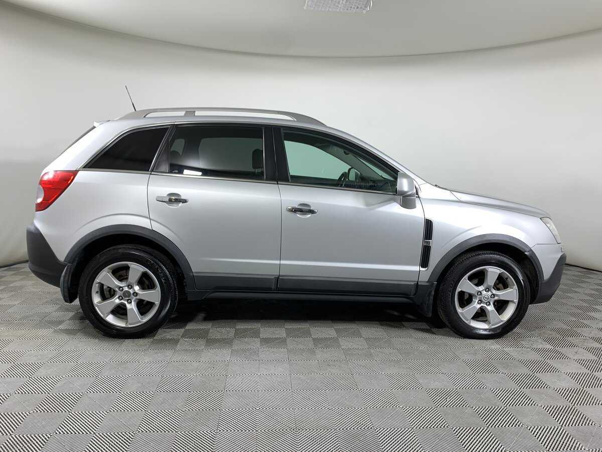 Opel Antara с пробегом — 2011 год. Фото: #3