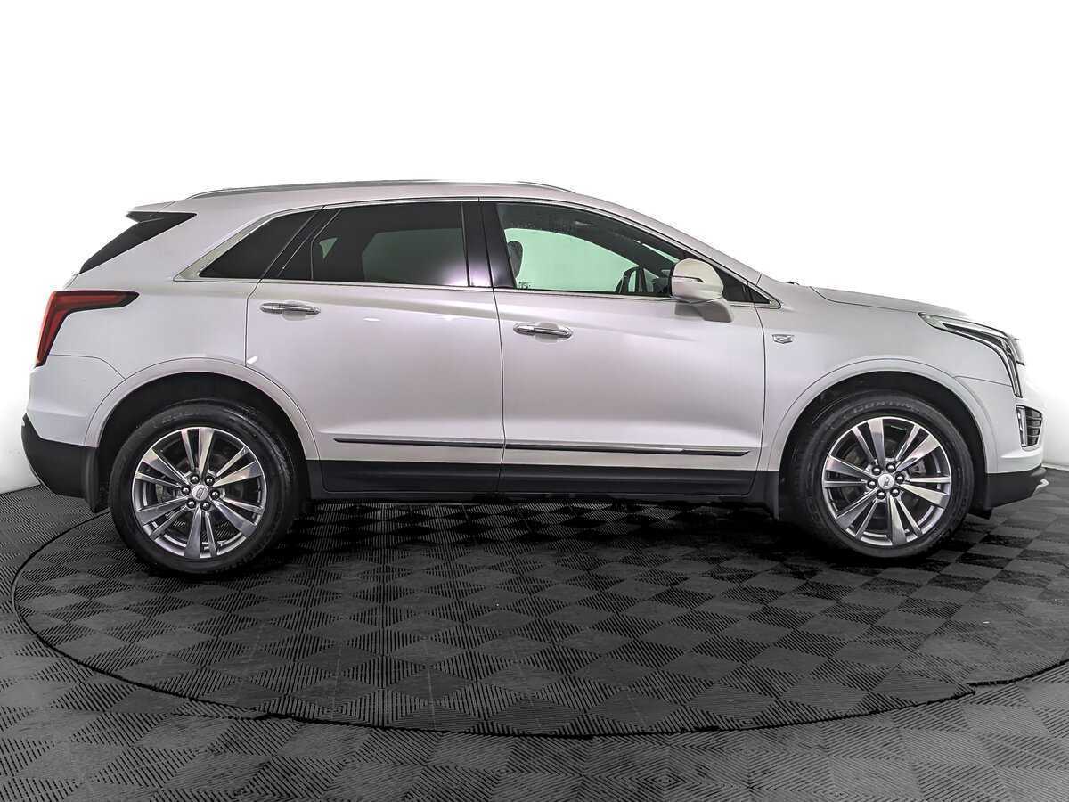 Cadillac XT5 с пробегом — 2021 год. Фото: #3