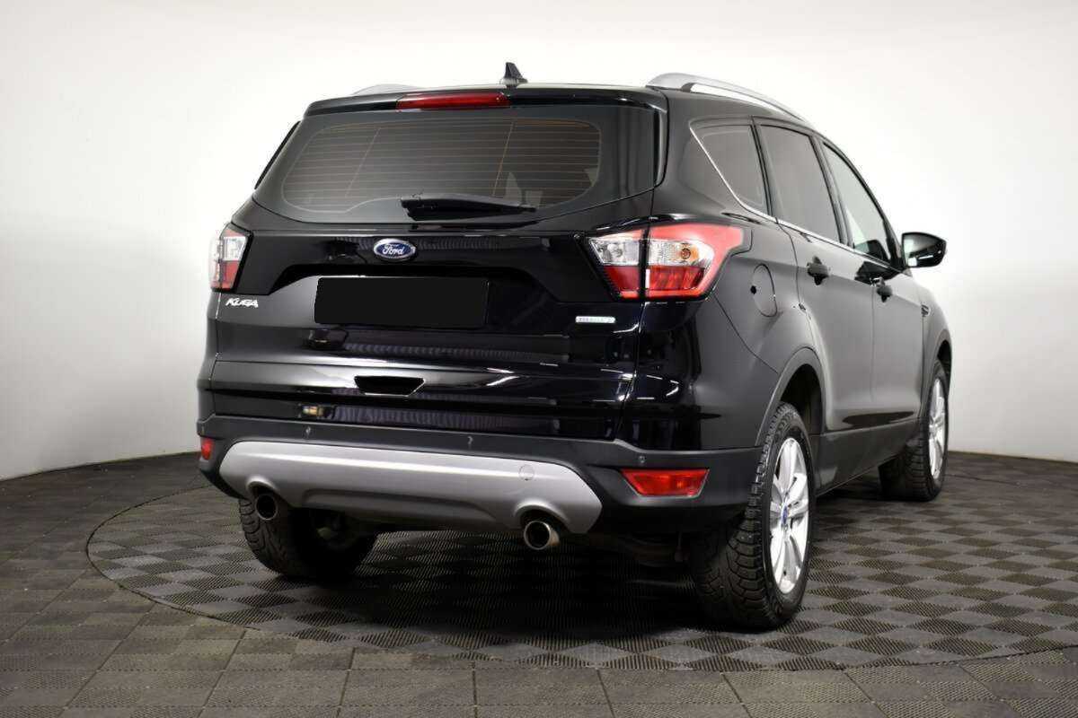Ford Kuga с пробегом — 2017 год. Фото: #3