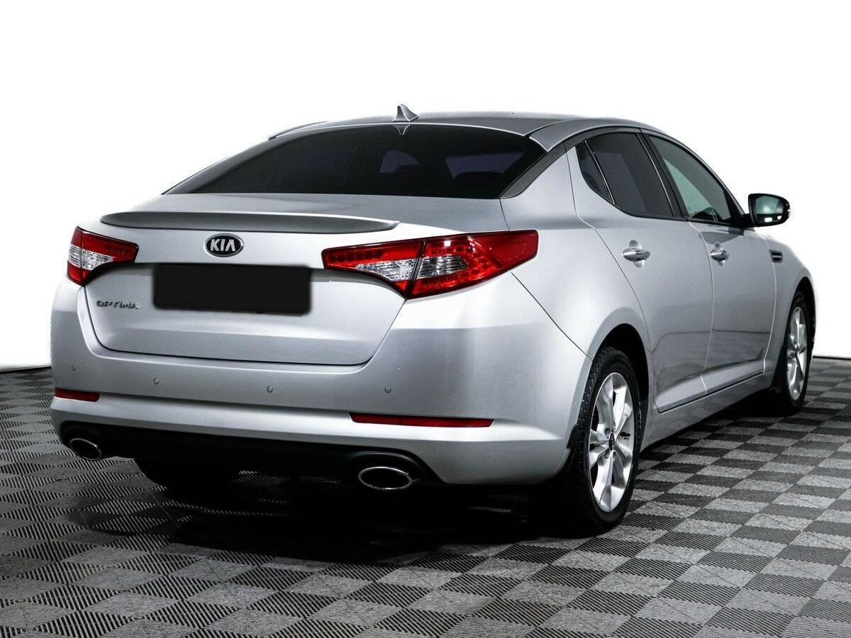 Kia Optima с пробегом — 2012 год. Фото: #4