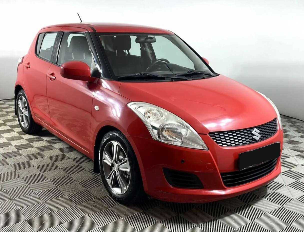 Suzuki Swift с пробегом — 2011 год. Фото: #0