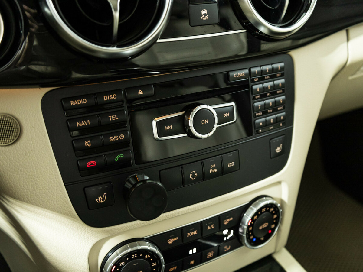 Mercedes-Benz GLK-Класс с пробегом — 2014 год. Фото: #13