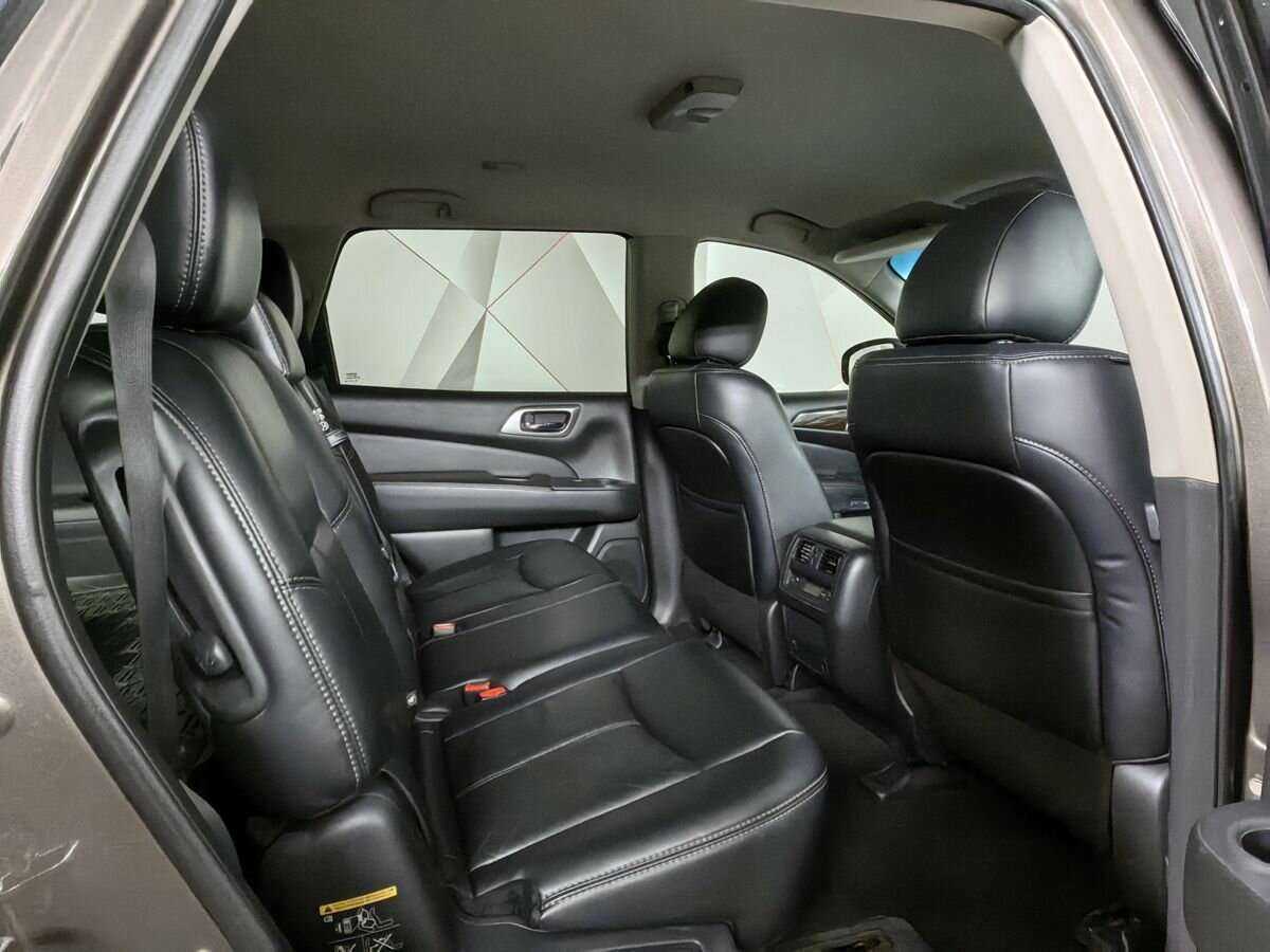 Nissan Pathfinder с пробегом — 2014 год. Фото: #11
