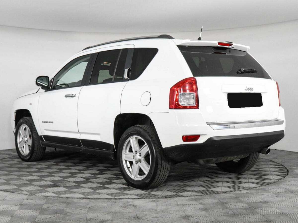 Jeep Compass с пробегом — 2012 год. Фото: #6