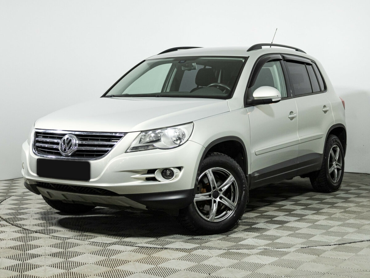 Volkswagen Tiguan с пробегом — 2011 год. Фото: #0