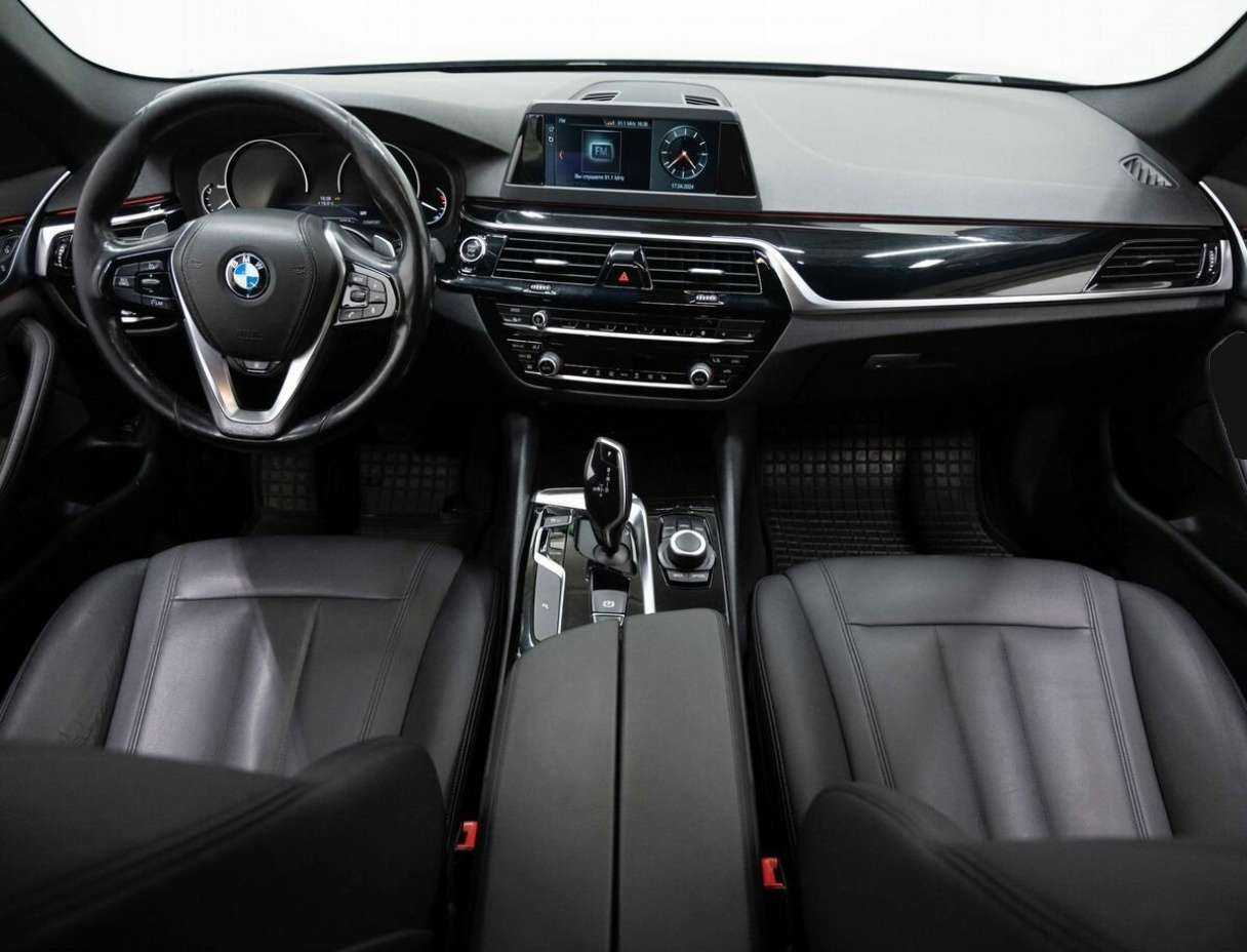 BMW 5 серии с пробегом — 2019 год. Фото: #12
