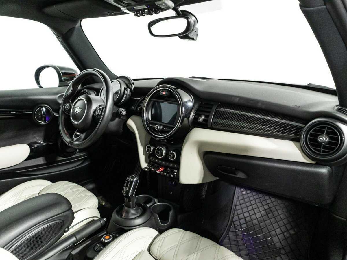 Mini Hatch с пробегом — 2019 год. Фото: #8