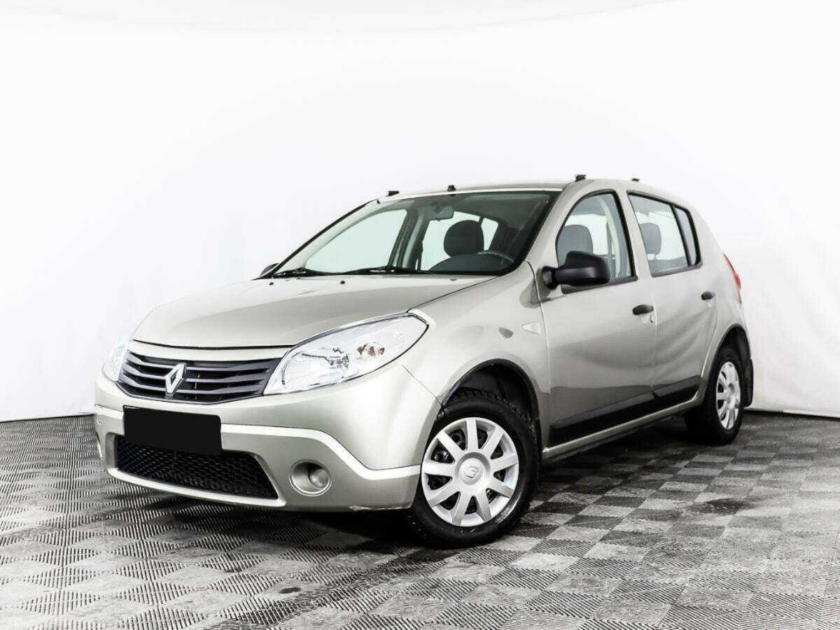 Renault Sandero с пробегом — 2010 год. Посмотреть фото
