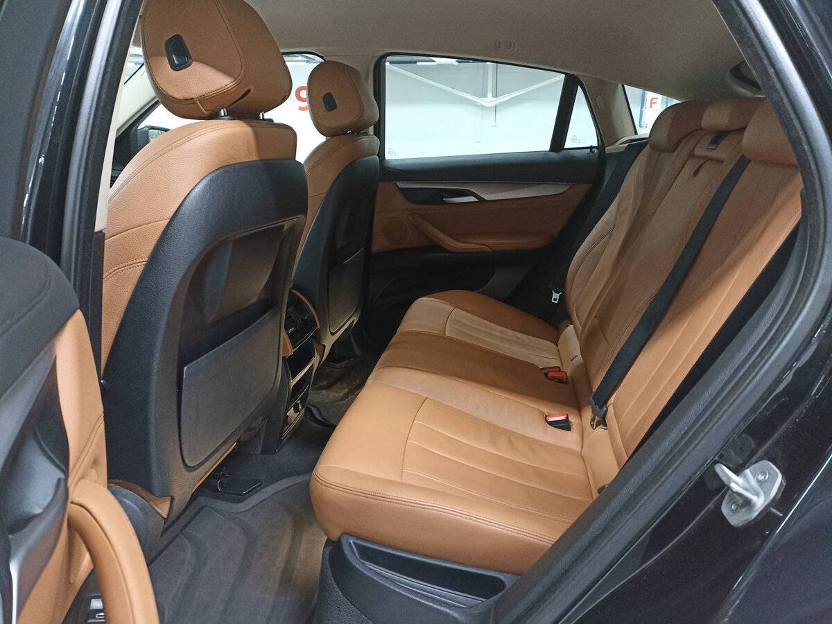 BMW X6 с пробегом — 2015 год. Фото: #11
